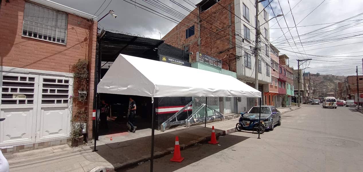 Carpa dos aguas 23